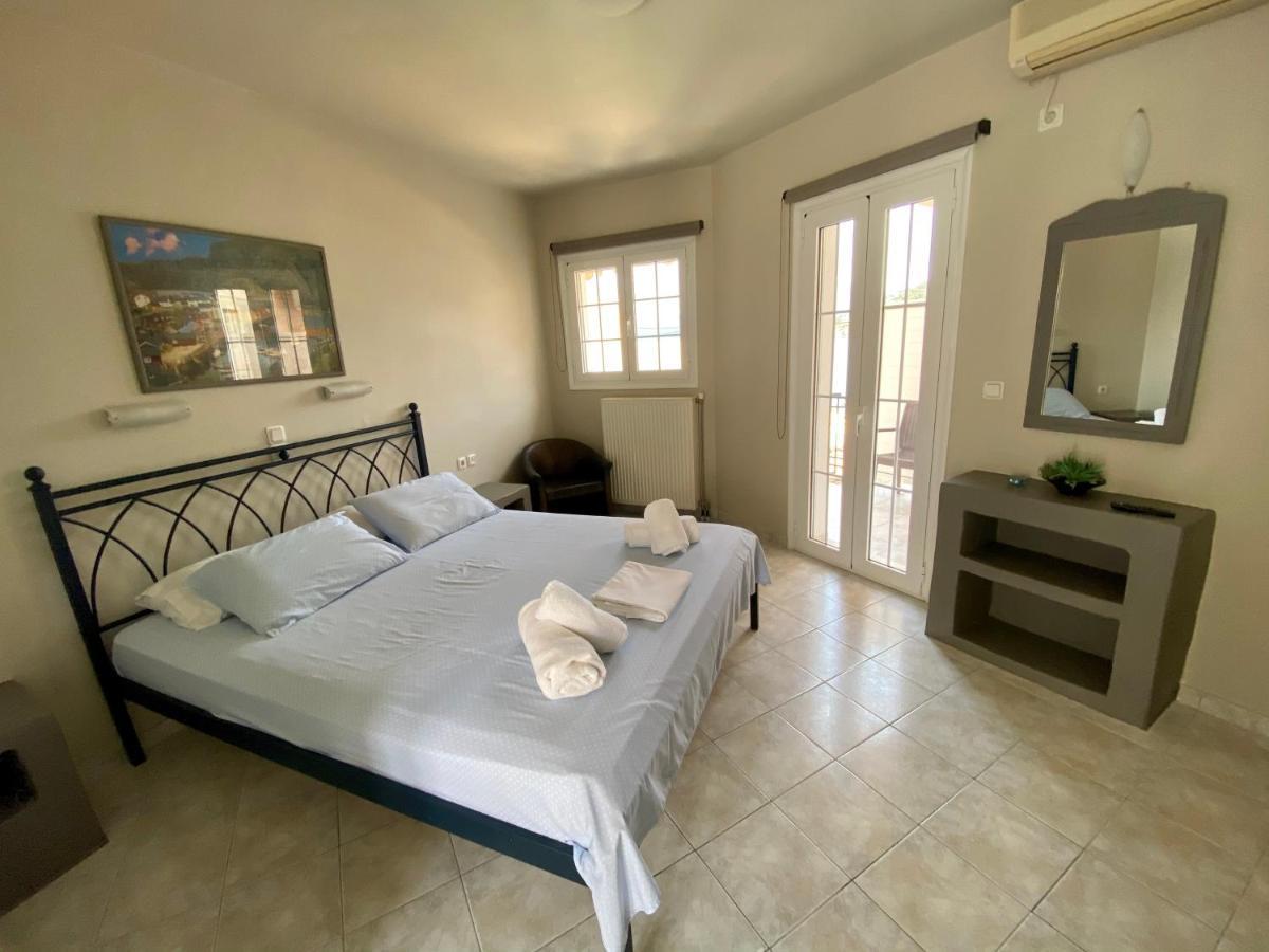 Pelagias Apartments Agia Efimia Eksteriør bilde