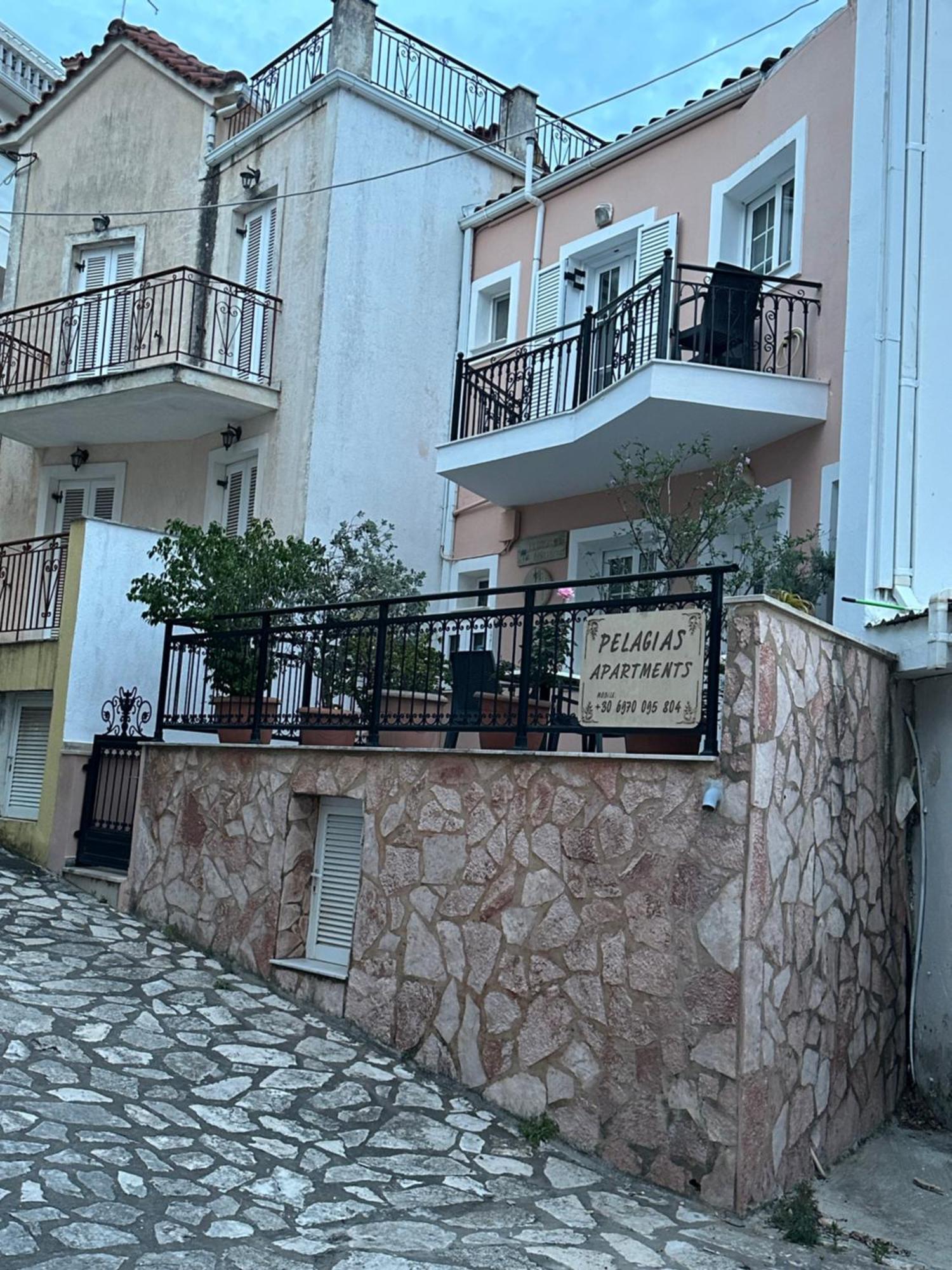 Pelagias Apartments Agia Efimia Eksteriør bilde